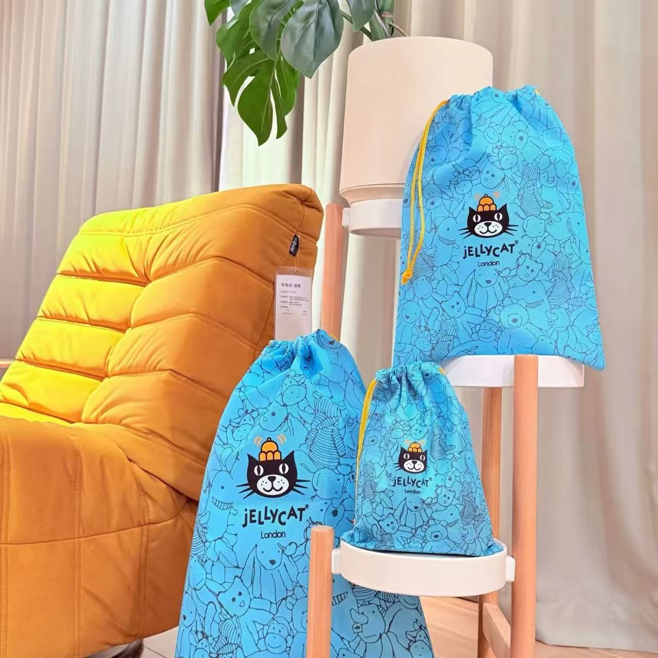 Blue Kawaii Non woven Fabric D - Anime Merchandise Bag recension och pris